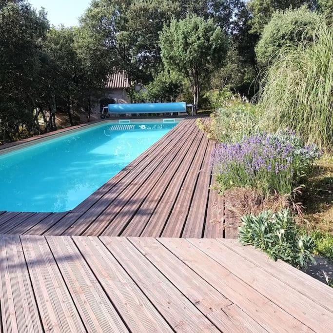 Monteils  Roulotte Romantique Chauffee En Cevennes מראה חיצוני תמונה